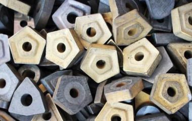 Виды износа твердосплавных токарных пластин